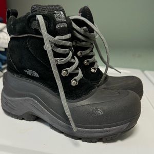 North face kids waterproof boots